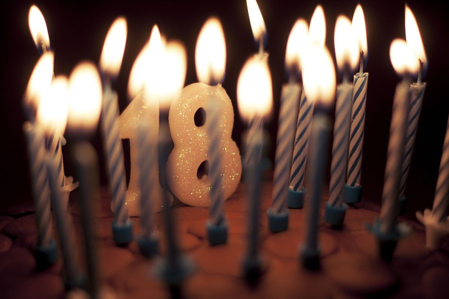 Eighteenth+Birthday+Cake